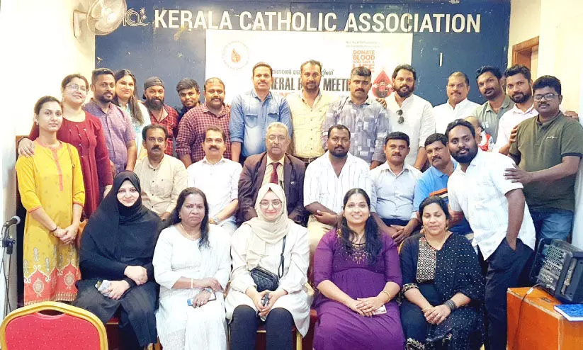 ബി.ഡി.കെ ബഹ്റൈൻ ചാപ്റ്റർ പുനഃസംഘടിപ്പിച്ചു ബി.ഡി.കെ ബഹ്റൈൻ ചാപ്റ്റർ പുനഃസംഘടിപ്പിച്ചു