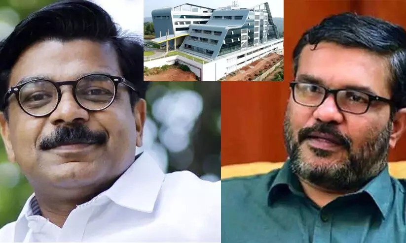 ഐ.ടി. പാർക്കുകളിൽ ബാർ ലൈസൻസ്: ചട്ട രൂപീകരണം പുരോഗതിയിലെന്ന് എം.ബി. രാജേഷ് ഐ.ടി. പാർക്കുകളിൽ ബാർ ലൈസൻസ്: ചട്ട രൂപീകരണം പുരോഗതിയിലെന്ന് എം.ബി. രാജേഷ്