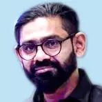 ദേ​ശീ​യ​പാ​ത നി​ർ​മാ​ണം: ക​ലു​ങ്കി​നെ​ടു​ത്ത കു​ഴി​യി​ൽ വീ​ണ് ബൈ​ക്ക് യാ​ത്രി​ക​ന് ദാ​രു​ണാ​ന്ത്യം