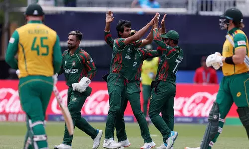 ദക്ഷിണാഫ്രിക്കയെ പിടിച്ചുകെട്ടി ബംഗ്ലാദേശ്; 114 റൺസ് വിജയലക്ഷ്യം