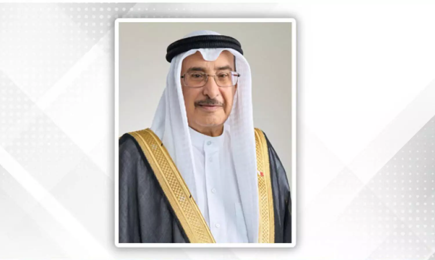 ഭ​ര​ണാ​ധി​കാ​രി​ക​ൾ​ക്ക്​ ഈ​ദാ​ശം​സ​ക​ൾ നേ​ർ​ന്ന് ​മ​ന്ത്രി​സ​ഭ