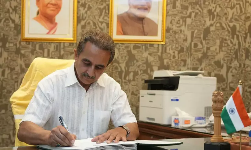 വിദേശ സഹമന്ത്രി കീർത്തി വർധൻ സിങ് കുവൈത്തിൽ വിദേശ സഹമന്ത്രി കീർത്തി വർധൻ സിങ് കുവൈത്തിൽ