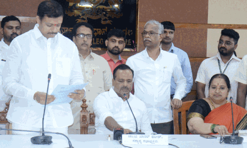 Raja Venugopal Naik,