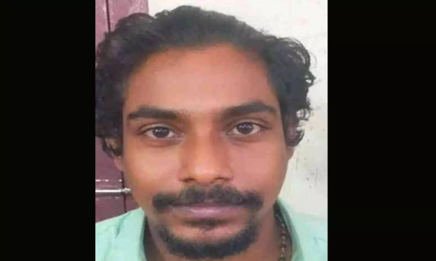 ക്ഷേത്ര തിരുവാഭരണം മോഷ്ടിച്ച കേസിൽ കീഴ്ശാന്തി അറസ്റ്റിൽ