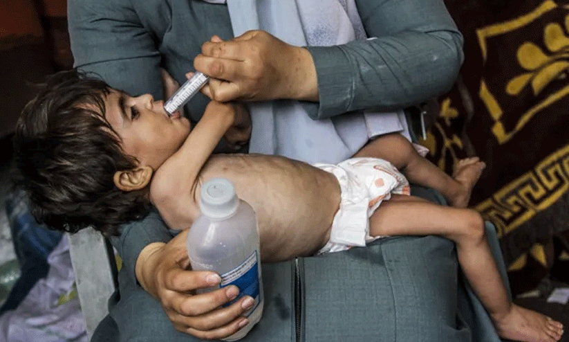 ഗസ്സയിൽ വിശന്നുകരയുന്നത് 8000 കുഞ്ഞുങ്ങൾ ഗസ്സയിൽ വിശന്നുകരയുന്നത് 8000 കുഞ്ഞുങ്ങൾ