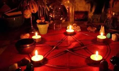 മം​ഗ​ളൂ​രുവിൽ ത​ർ​ക്ക ഭൂ​മി​യി​ൽ  മ​ന്ത്ര​വാ​ദ​മെ​ന്ന് അ​ഭ്യൂ​ഹം