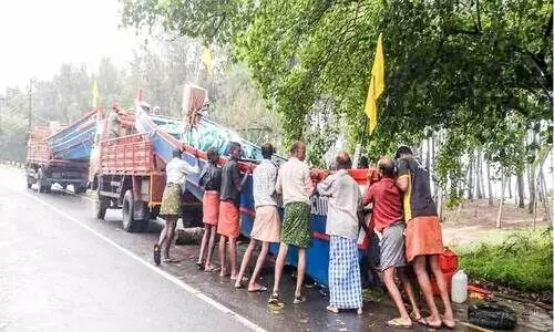 ചാകരക്കോള്​ പ്രതീക്ഷിച്ച് തീരംതേടി മത്സ്യത്തൊഴിലാളികള്‍