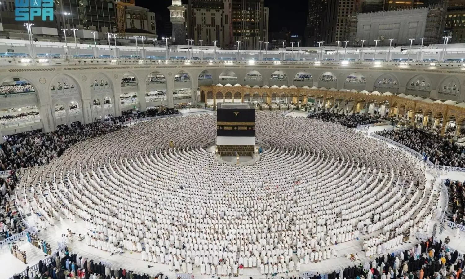 ദൈവത്തിന്റെ അതിഥികളായി പുണ്യഭൂമിയിലേക്ക്....