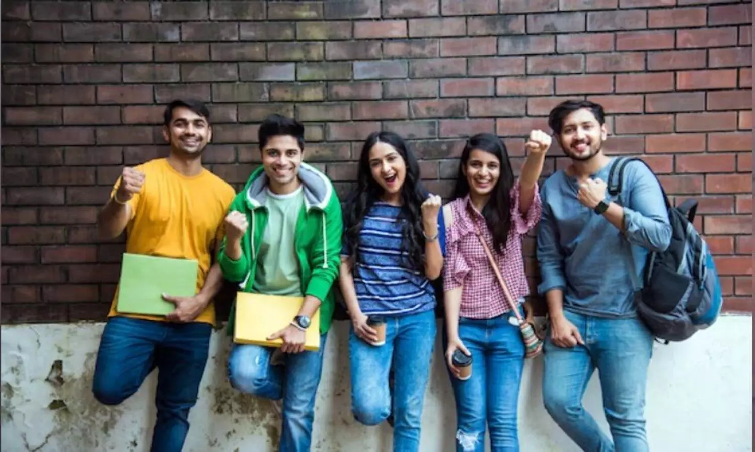 തമിഴ്നാട്ടിൽ കോളജ് വിദ്യാർഥികൾക്ക് മാസം 1,000 രൂപ