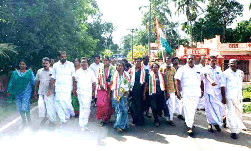 കോൺഗ്രസുകാർ കാലുവാരിയില്ല; ചിങ്ങോലിയിൽ വീണ്ടും ഭരണം കോൺഗ്രസുകാർ കാലുവാരിയില്ല; ചിങ്ങോലിയിൽ വീണ്ടും ഭരണം