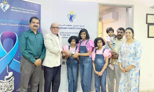 കാ​ൻ​സ​ർ രോ​ഗി​ക​ൾ​ക്ക് മു​ടി ദാ​നം ന​ൽ​കി മൂ​ന്ന് സ​ഹോ​ദ​രി​മാ​ർ