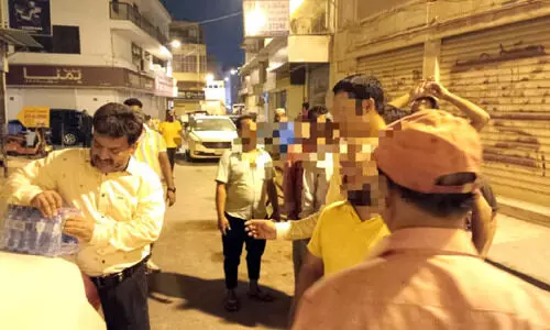 സ​ഹാ​യ​മെ​ത്തി​ച്ച് ലൈ​റ്റ്സ് ഓ​ഫ് കൈ​ൻ​ഡ്നെ​സ്സ്