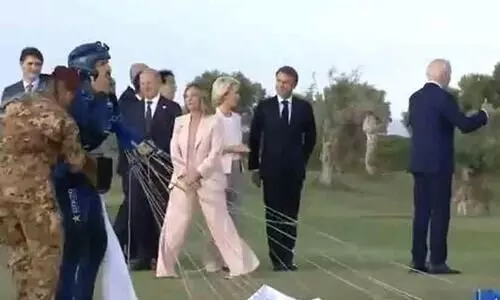 ജി7 ഉച്ചകോടിക്കിടെ ഇറ്റലി പ്രധാനമന്ത്രിക്ക് സല്യൂട്ട് നൽകി ബൈഡൻ; ഫോട്ടോസെഷനിടെ അലഞ്ഞുതിരിഞ്ഞു -വിഡിയോ