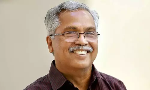 സര്‍ക്കാര്‍ ജീവനക്കാര്‍ നേരിന്റെ പടയാളികളാവണമെന്ന് ബിനോയ് വിശ്വം