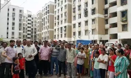 ഗുജറാത്തിൽ വർഗീയതയുടെ കനലടങ്ങിയില്ല; ആ​റു വ​ർ​ഷ​മാ​യി വീ​ട്ടി​ൽ ക​ട​ക്കാ​നാ​വാ​തെ മു​സ്‍ലിം സ്ത്രീ