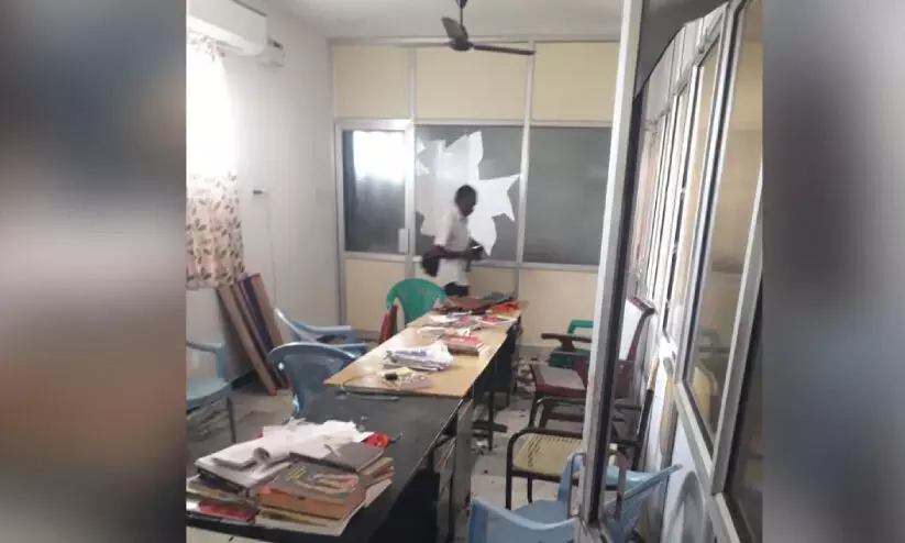 പാർട്ടി ഓഫീസുകൾ മിശ്രവിവാഹങ്ങൾക്കായി തുറന്നിടുമെന്ന് സി.പി.എം