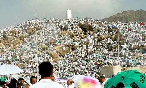 hajj Pilgrims in prayer hajj Pilgrims in prayer