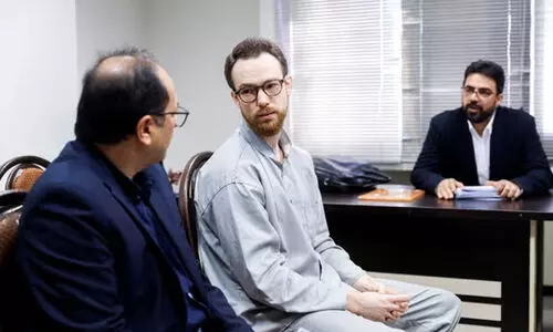 സ്വീഡിഷ് നയതന്ത്ര പ്രതിനിധിയെ മോചിപ്പിച്ച് ഇറാൻ