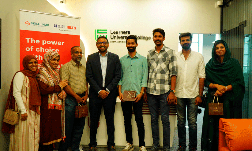 ല​ക്കി ഡ്രോ ​വി​ജ​യി​ക​ളെ പ്ര​ഖ്യാ​പി​ച്ചു