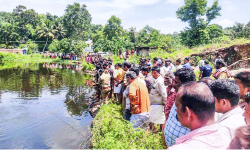 Thrikkadithanam drowning death
