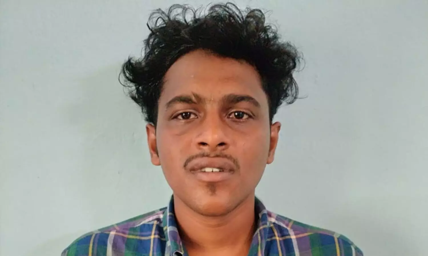 അർമീനിയയിൽ പോയ മകൻ കോഴിക്കോട് ലഹരിക്കച്ചവടത്തിൽ; വീട്ടുകാർ അറിയുന്നത് രണ്ട് കോടിയുടെ ലഹരി കേസിൽ പൊലീസ് തേടിയെത്തിയപ്പോൾ