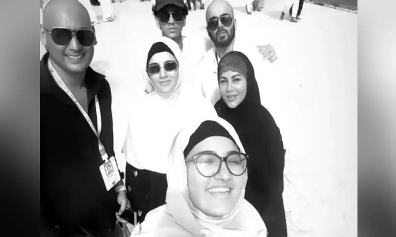 ഹജ്ജ് നിർവൃതിയിൽ സാനിയ മിർസ; ചിത്രം ഏറ്റെടുത്ത് ആരാധകർ