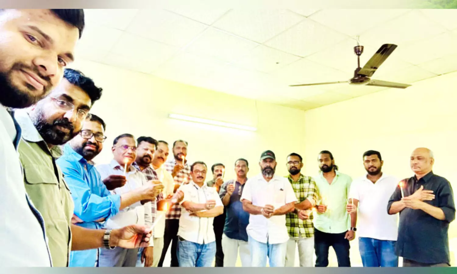 കു​വൈ​ത്തി​ലെ തീ​പി​ടി​ത്തം: ഇ​ൻ​കാ​സ് ഇ​ബ്രി ആ​ദ​രാ​ജ്ഞ​ലി​യ​ർ​പ്പി​ച്ചു