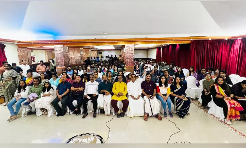 ഗു​രു​ധ​ർ​മ പ്ര​ചാ​ര​ണ സ​ഭ മാ​തൃ​സ​ഭ കു​ടും​ബ​സം​ഗ​മം