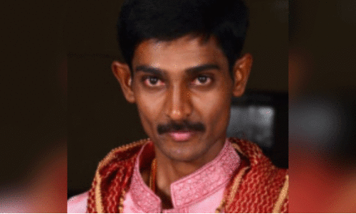 കൊല്ലപ്പെട്ട രേണുക സ്വാമിയുടെ ശരീരത്തിൽ 32 മുറിവുകളെന്ന് റിപ്പോർട്ട്