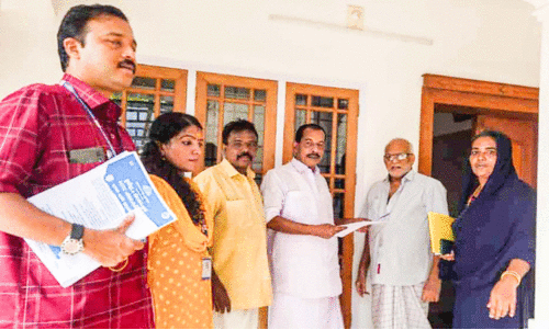 െഡങ്കിപ്പനി പടരുന്നു; പ്രതിരോധം ഊര്ജിതമാക്കി നഗരസഭ െഡങ്കിപ്പനി പടരുന്നു; പ്രതിരോധം ഊര്ജിതമാക്കി നഗരസഭ