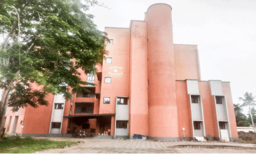 ആലപ്പുഴ നഗരസഭ ശതാബ്​ദി മന്ദിരം അടഞ്ഞുതന്നെ; കാത്തിരിപ്പ്​ നീളും