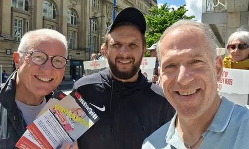 ‘ഫലസ്തീനിലെ ദുരിതങ്ങൾ ഹൃദയഭേദകം’; ഇസ്രായേൽ അനുകൂല സംഘടനക്കൊപ്പമുള്ള സെൽഫി വിവാദത്തിൽ ഷാഹിദ് അഫ്രീദി