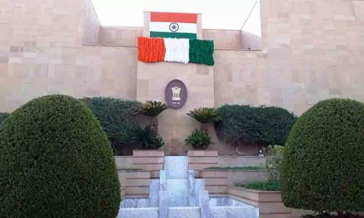 ഇന്ത്യൻ എംബസിയിൽ വിവിധ ഒഴിവുകൾ; അപേക്ഷ ക്ഷണിച്ചു