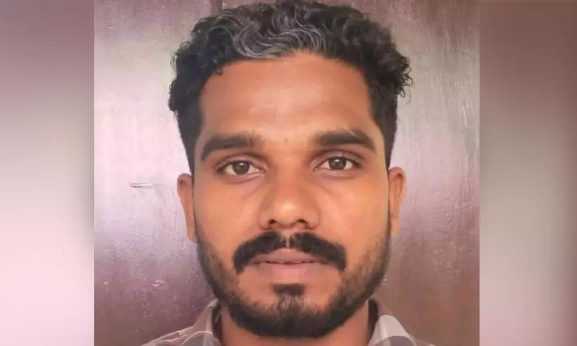 ഡി.വൈ.എഫ്.ഐക്കാരനെ വധിക്കാൻ ശ്രമിച്ച കേസ്: എസ്.ഡി.പി.ഐ പ്രവർത്തകന് ഒൻപത് വർഷം കഠിന തടവ് ഡി.വൈ.എഫ്.ഐക്കാരനെ വധിക്കാൻ ശ്രമിച്ച കേസ്: എസ്.ഡി.പി.ഐ പ്രവർത്തകന് ഒൻപത് വർഷം കഠിന തടവ്