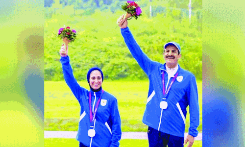 Kuwait winners with medal