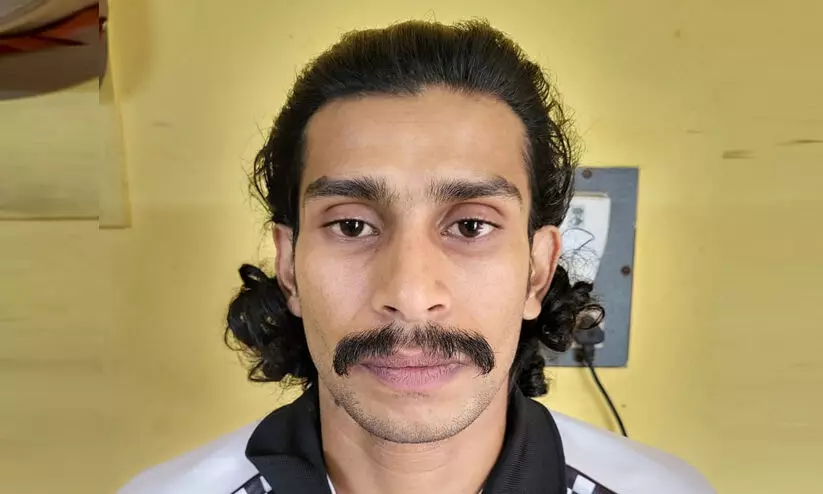 മസാജ് സെന്‍ററില്‍ വിദേശ വനിതക്ക് പീഡനം; റിസോര്‍ട്ട് ജീവനക്കാരൻ പിടിയിൽ