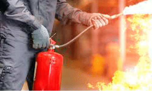 ര​ണ്ടി​ട​ത്ത് തീ​പി​ടി​ത്തം