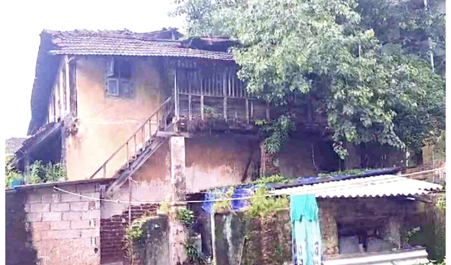 As Raj paramb building