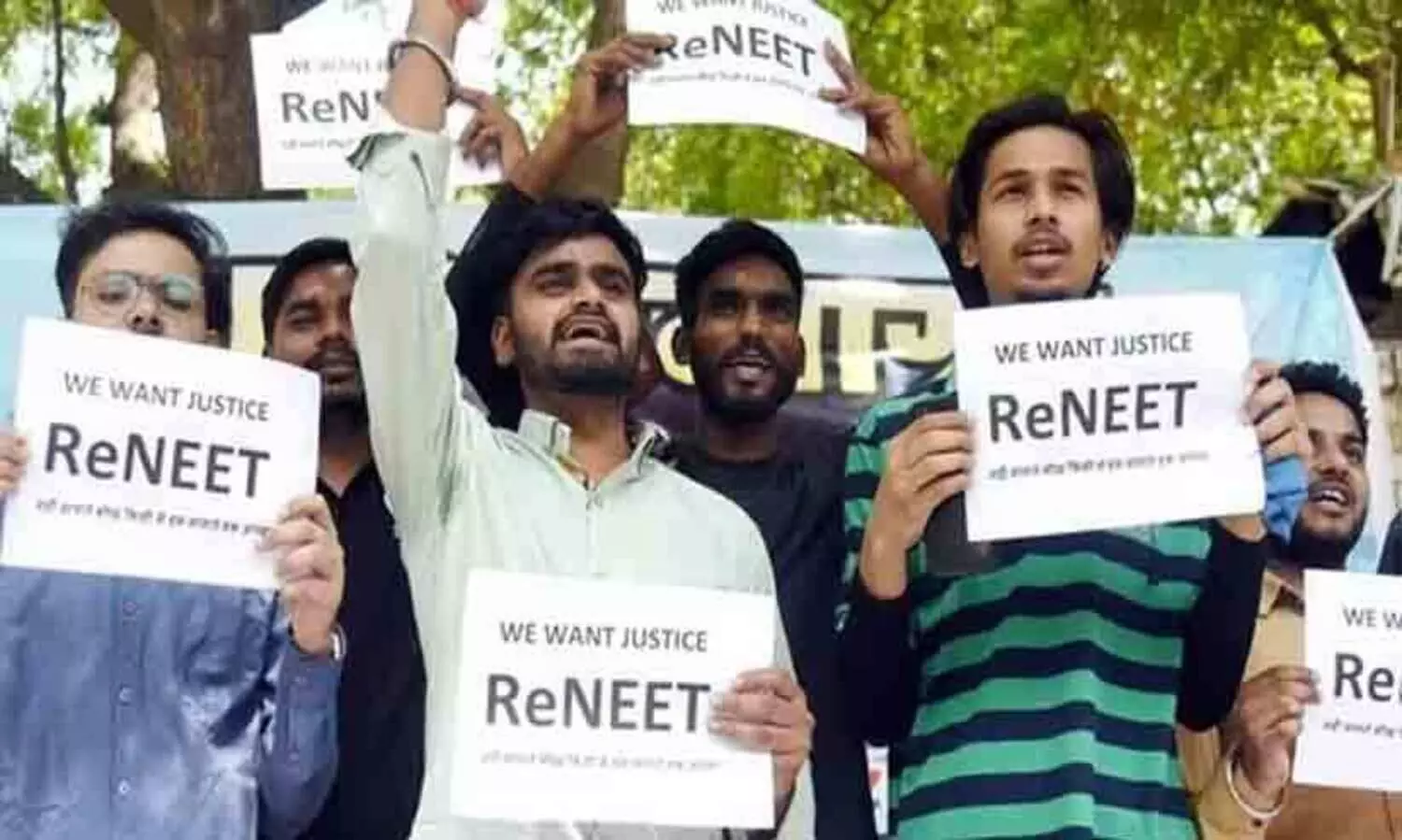 നീറ്റ് പരീക്ഷ ക്രമക്കേട്: സി.ബി.ഐ എഫ്.ഐ.ആർ രജിസ്റ്റർ ചെയ്തു