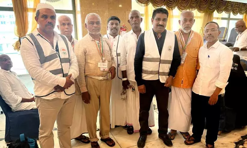 Indian pilgrims Indian pilgrims