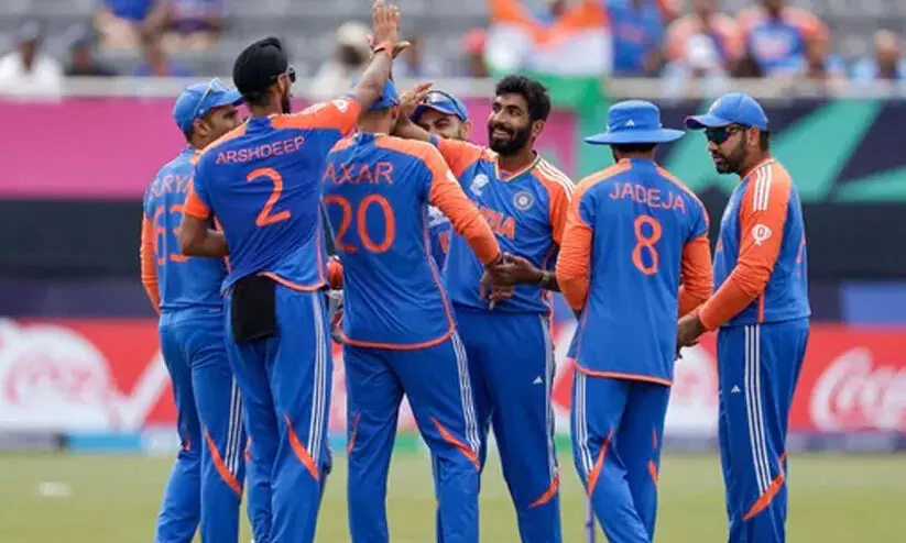 സൂപ്പർ എട്ടിലെ അവസാന മത്സരത്തിൽ ഇന്ത്യ ഇന്ന് ആസ്ട്രേലിയക്കെതിരെ സൂപ്പർ എട്ടിലെ അവസാന മത്സരത്തിൽ ഇന്ത്യ ഇന്ന് ആസ്ട്രേലിയക്കെതിരെ