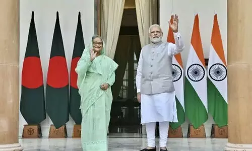 ഇന്ത്യക്കും ബംഗ്ലാദേശിനുമിടയിൽ പുതിയ ബസ്, ട്രെയിൻ സർവീസുകൾ