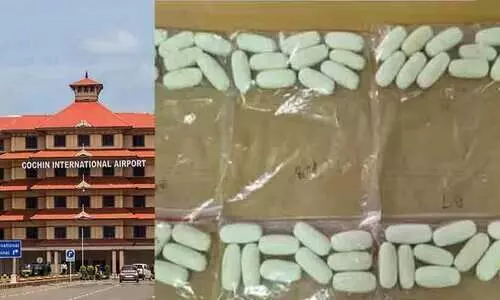 ദമ്പതികൾ വിഴുങ്ങി കൊണ്ടുവന്നത് 30 കോടിയുടെ കൊക്കൈൻ; കൊച്ചിയിൽ വൻ മയക്കുമരുന്ന് വേട്ട ദമ്പതികൾ വിഴുങ്ങി കൊണ്ടുവന്നത് 30 കോടിയുടെ കൊക്കൈൻ; കൊച്ചിയിൽ വൻ മയക്കുമരുന്ന് വേട്ട