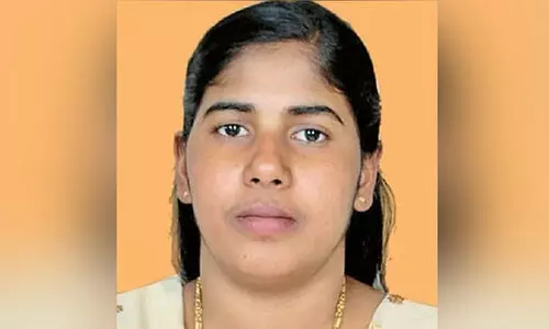 നിമിഷപ്രിയയുടെ വധശിക്ഷ പ്രസിഡന്റ് അംഗീകരിച്ചിട്ടില്ല, കേസ് കൈകാര്യംചെയ്യുന്നത് ഹൂതികൾ; യെമൻ എംബസി