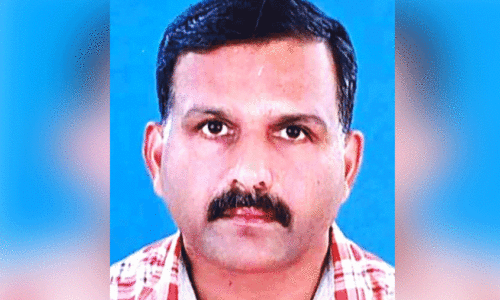 അ​നി​ൽ​കു​മാ​ർ