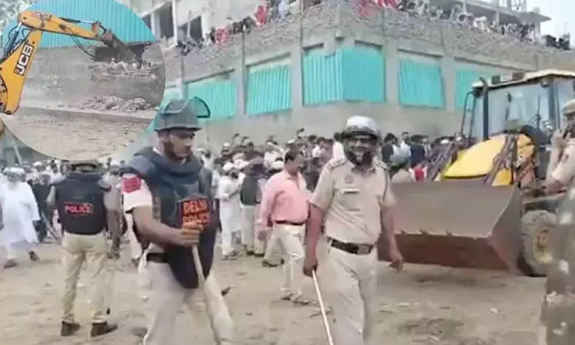 മസ്ജിദിന്റെ ഭാഗം പൊളിച്ചു; ഡൽഹി മംഗൾപുരിയിൽ സംഘർഷം മസ്ജിദിന്റെ ഭാഗം പൊളിച്ചു; ഡൽഹി മംഗൾപുരിയിൽ സംഘർഷം