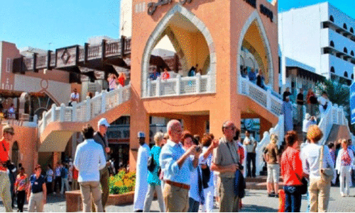 ഒ​മാ​നി​ലെ ഇ​ന്ത്യ​ക്കാ​രു​ടെ എ​ണ്ണ​ത്തി​ൽ നാ​ല്​ ശ​ത​മാ​ന​ത്തി​ന്‍റെ കു​റ​വ്​