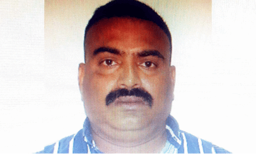 സാ​യൂ​ജി  സ​തീ​ഷ്