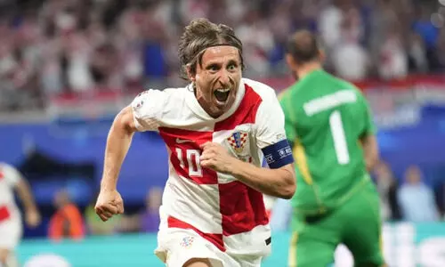 എത്ര നാളത്തേക്കെന്ന് അറിയില്ല! വിരമിക്കൽ ചോദ്യങ്ങളോട് പ്രതികരിച്ച് ക്രൊയേഷ്യൻ ഇതിഹാസം ലൂക മോഡ്രിച്