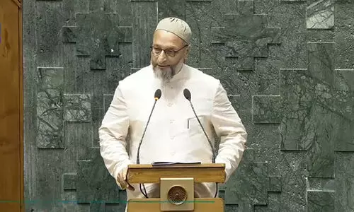 സത്യപ്രതിജ്ഞയിൽ ‘ജയ് ഫലസ്തീൻ’ മുഴക്കി ഉവൈസി VIDEO